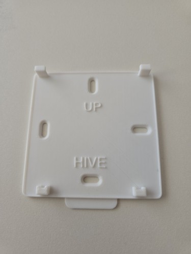 Back fixing plate for - for, hive